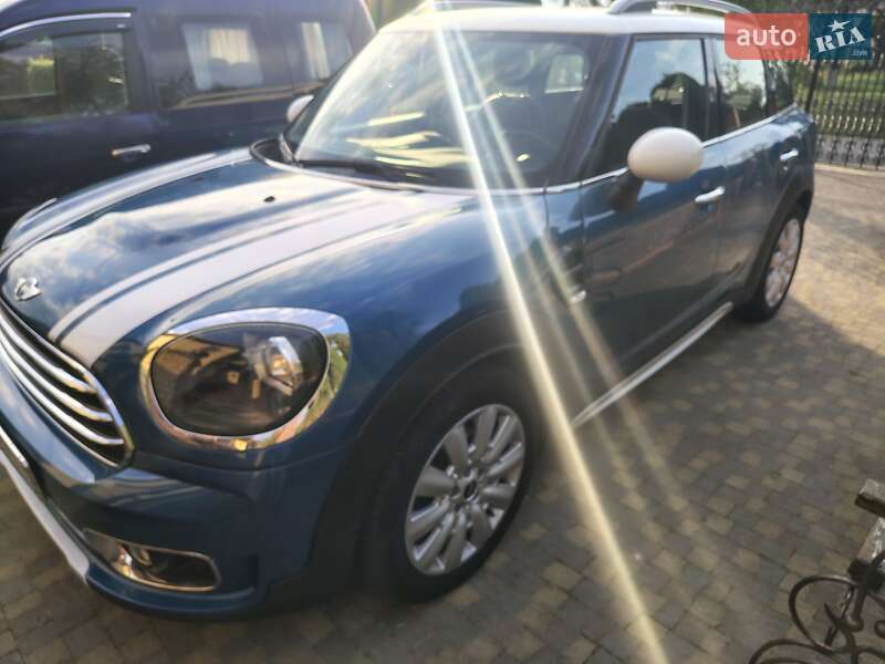 Хэтчбек MINI Countryman 2017 в Ивано-Франковске