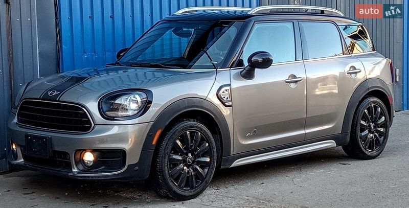 Хэтчбек MINI Countryman 2017 в Киеве