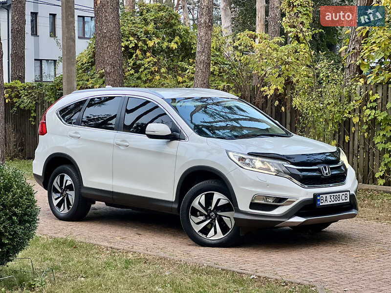 Внедорожник / Кроссовер Honda CR-V 2017 в Киеве