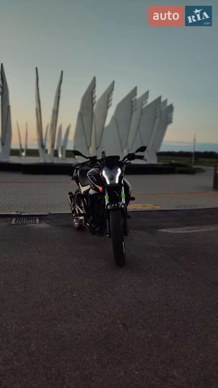 Мотоцикл Классик Geon CR6 S 2023 в Шполе