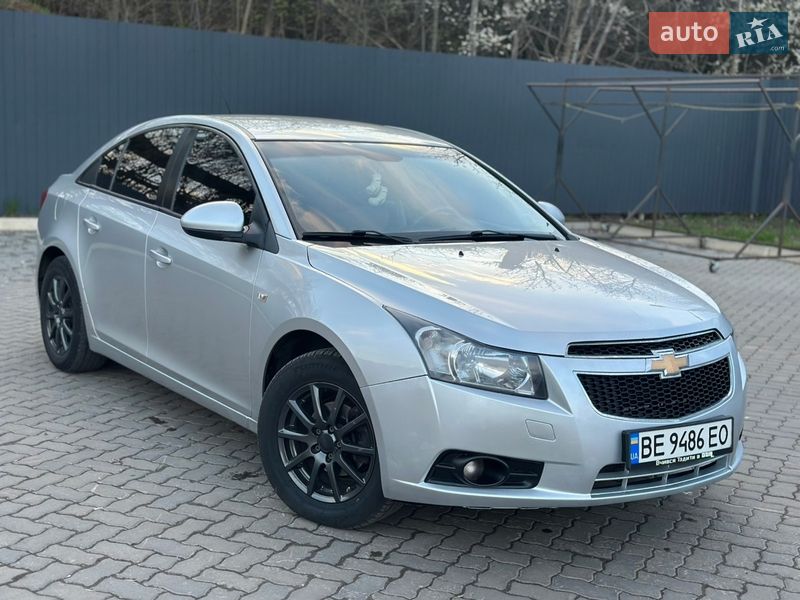 Седан Chevrolet Cruze 2010 в Миколаєві