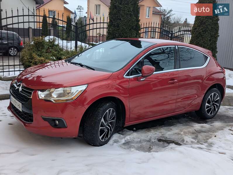 Хэтчбек Citroen DS4 2011 в Дубно Хэтчбек Citroen DS4 2011 в Дубно