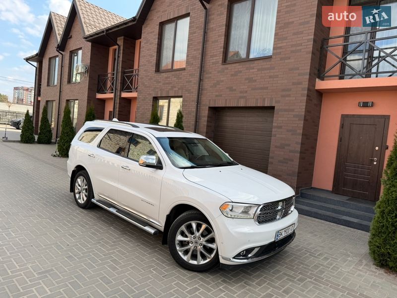 Внедорожник / Кроссовер Dodge Durango 2019 в Вараше