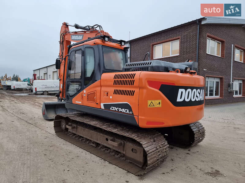 Гусеничный экскаватор Doosan DX 2018 в Одессе