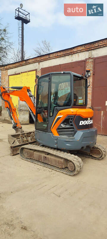 Миниэкскаватор Doosan DX 2020 в Луцке Миниэкскаватор Doosan DX 2020 в Луцке
