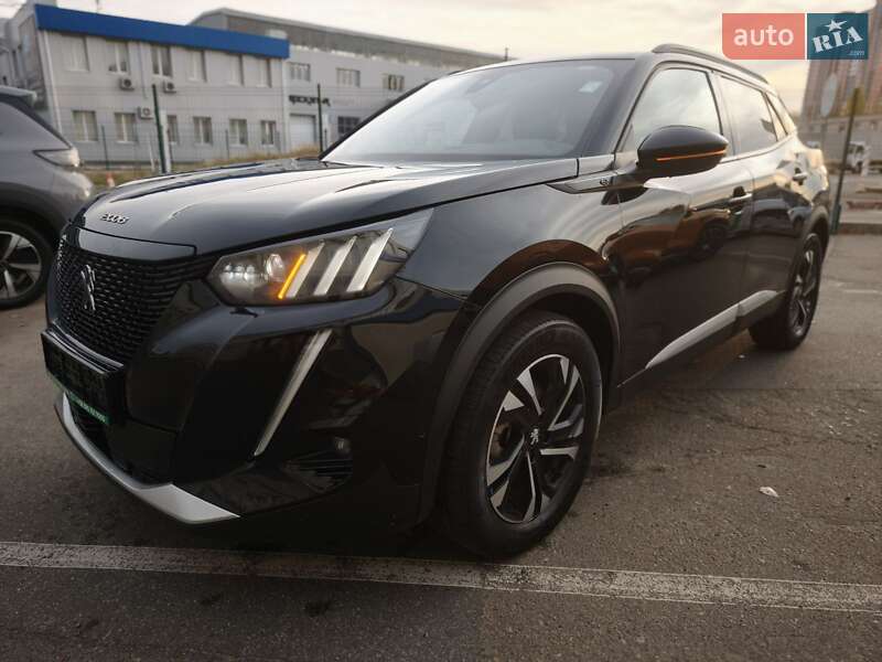 Позашляховик / Кросовер Peugeot e-2008 2021 в Києві