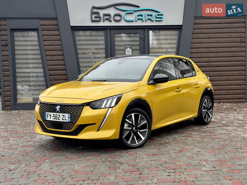 Хэтчбек Peugeot e-208 2021 в Виннице Хэтчбек Peugeot e-208 2021 в Виннице