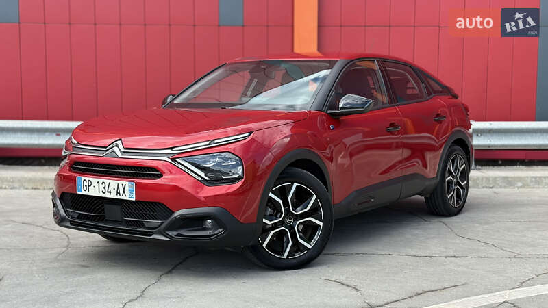 Хэтчбек Citroen e-C4 2023 в Киеве