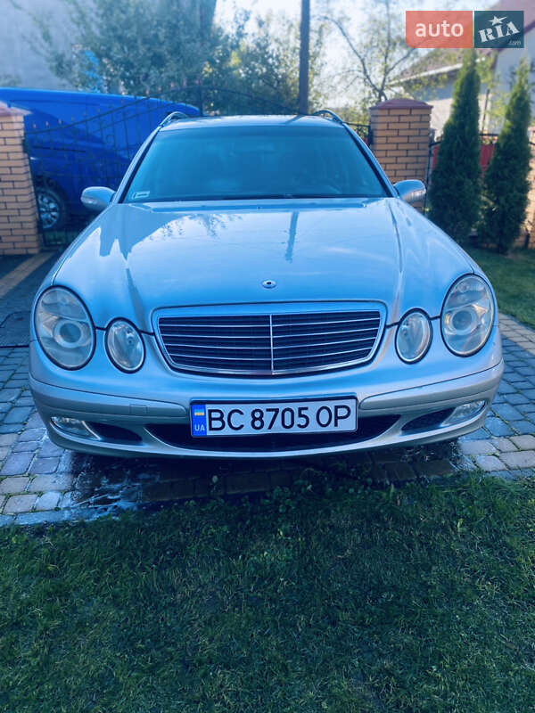 Універсал Mercedes-Benz E-Class 2003 в Яворові
