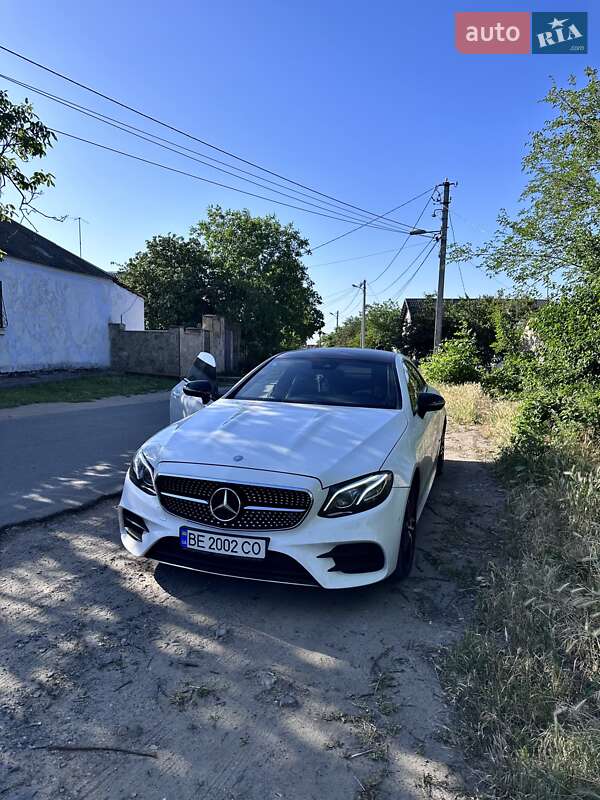 Купе Mercedes-Benz E-Class 2017 в Николаеве Купе Mercedes-Benz E-Class 2017 в Николаеве