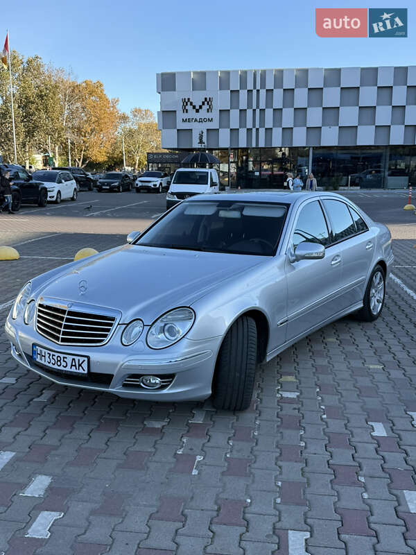 Седан Mercedes-Benz E-Class 2008 в Одессе