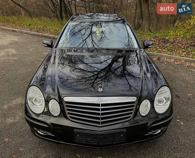 Универсал Mercedes-Benz E-Class 2009 в Киеве Универсал Mercedes-Benz E-Class 2009 в Киеве