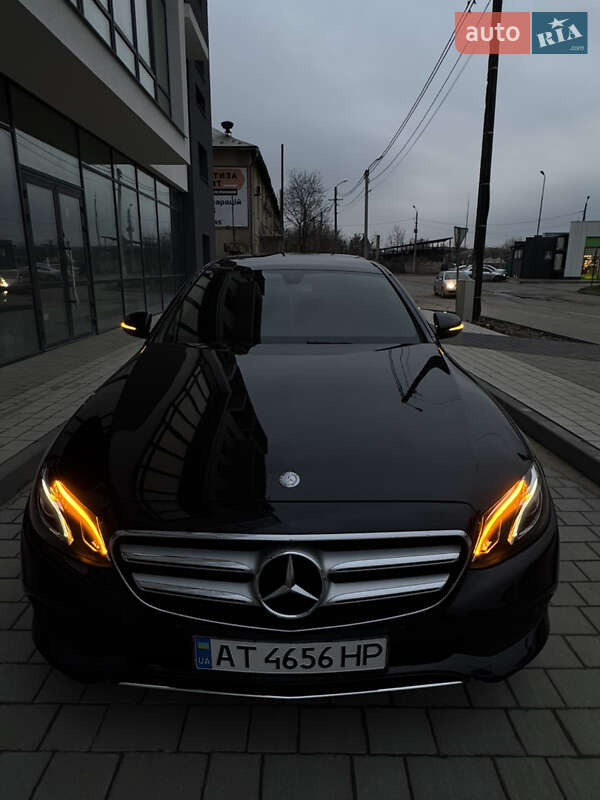 Седан Mercedes-Benz E-Class 2016 в Ивано-Франковске
