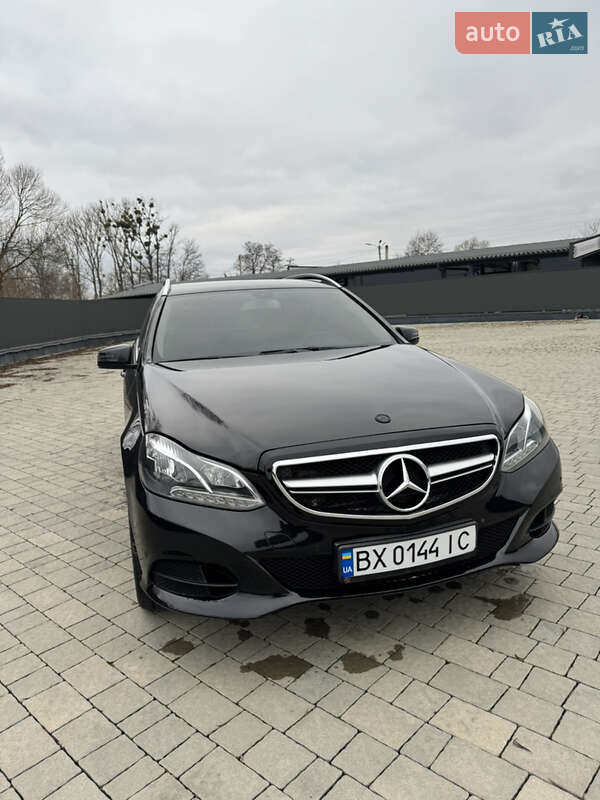Універсал Mercedes-Benz E-Class 2015 в Львові Універсал Mercedes-Benz E-Class 2015 в Львові