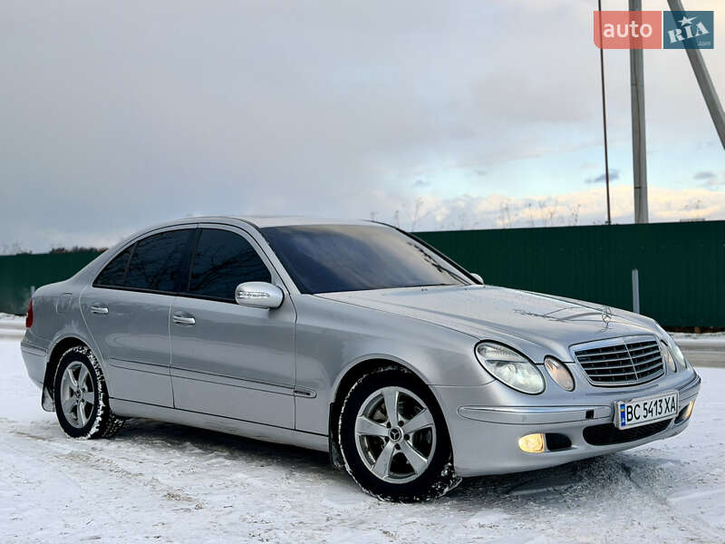 Седан Mercedes-Benz E-Class 2002 в Львове