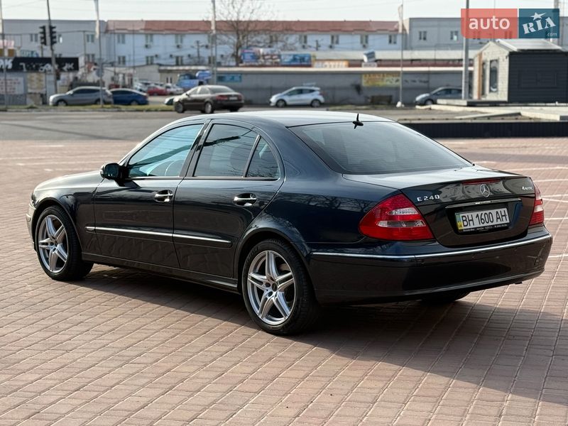 Седан Mercedes-Benz E-Class 2005 в Одессе