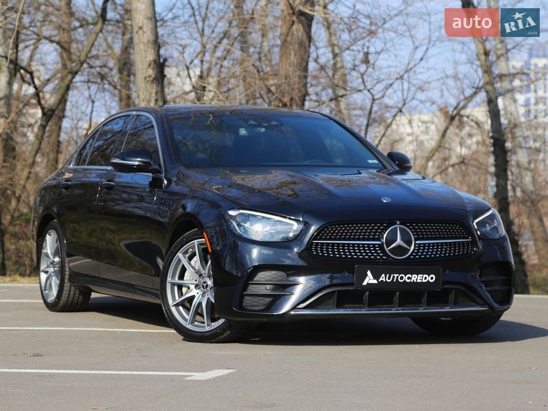 Седан Mercedes-Benz E-Class 2021 в Киеве