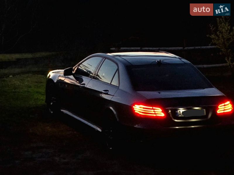 Седан Mercedes-Benz E-Class 2015 в Харкові