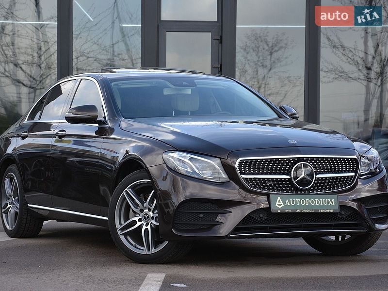 Седан Mercedes-Benz E-Class 2017 в Киеве