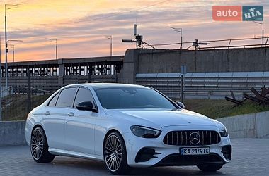 Седан Mercedes-Benz E-Class 2019 в Києві