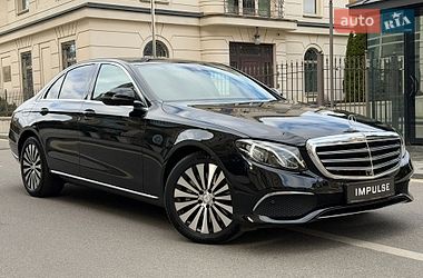 Седан Mercedes-Benz E-Class 2018 в Киеве