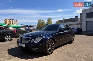 Седан Mercedes-Benz E-Class 2008 в Киеве