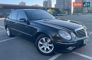 Седан Mercedes-Benz E-Class 2006 в Киеве