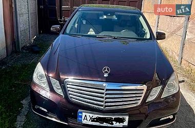 Седан Mercedes-Benz E-Class 2009 в Харкові