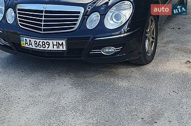 Седан Mercedes-Benz E-Class 2008 в Києві