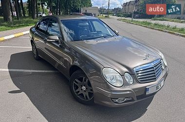 Седан Mercedes-Benz E-Class 2008 в Києві