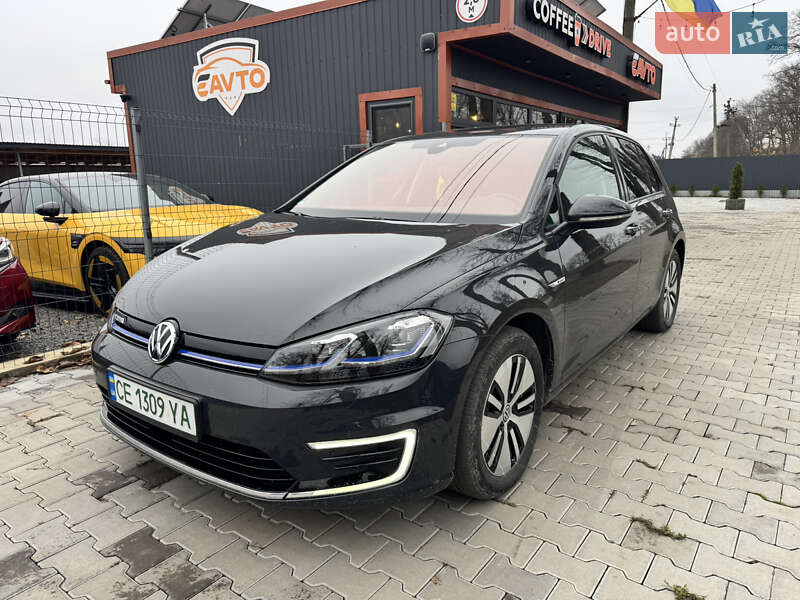 Хэтчбек Volkswagen e-Golf 2020 в Новоселице
