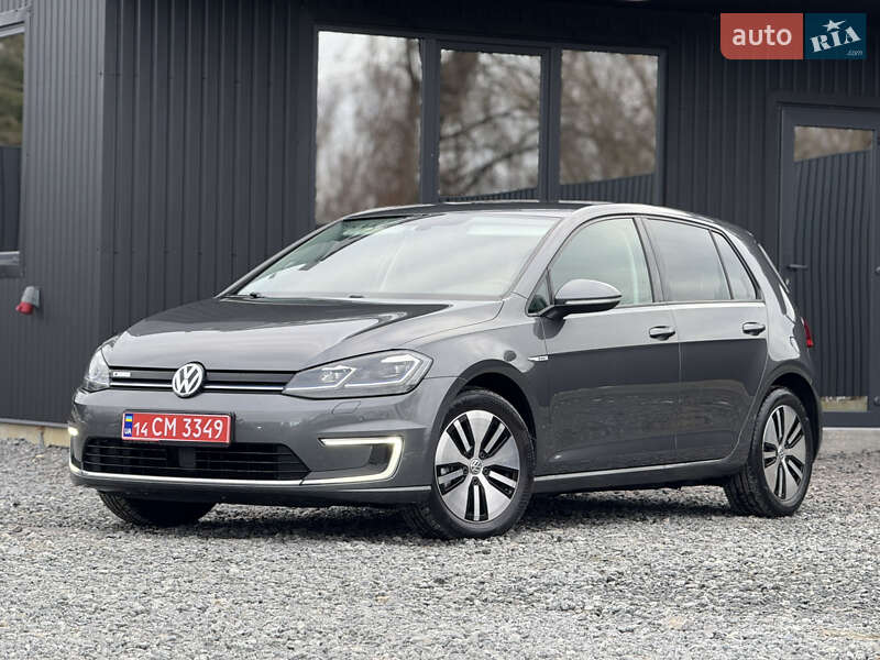 Хэтчбек Volkswagen e-Golf 2018 в Дрогобыче