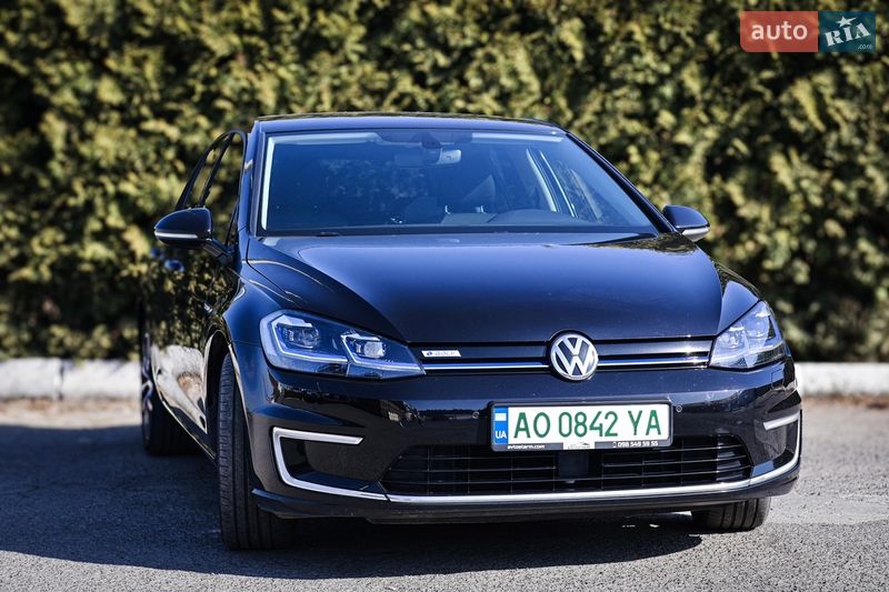 Хэтчбек Volkswagen e-Golf 2018 в Виноградове