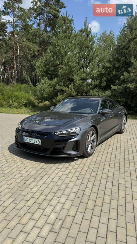 Лифтбек Audi e-tron GT 2021 в Костополе