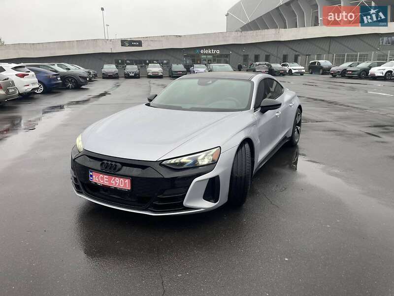 Лифтбек Audi e-tron GT 2022 в Львове