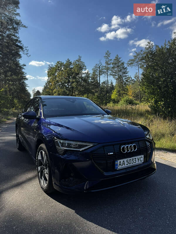 Внедорожник / Кроссовер Audi e-tron Sportback 2021 в Киеве