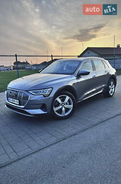 Внедорожник / Кроссовер Audi e-tron 2019 в Ужгороде Внедорожник / Кроссовер Audi e-tron 2019 в Ужгороде