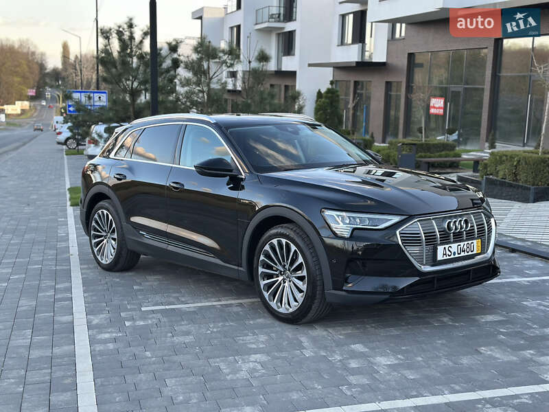 Внедорожник / Кроссовер Audi e-tron 2020 в Ужгороде