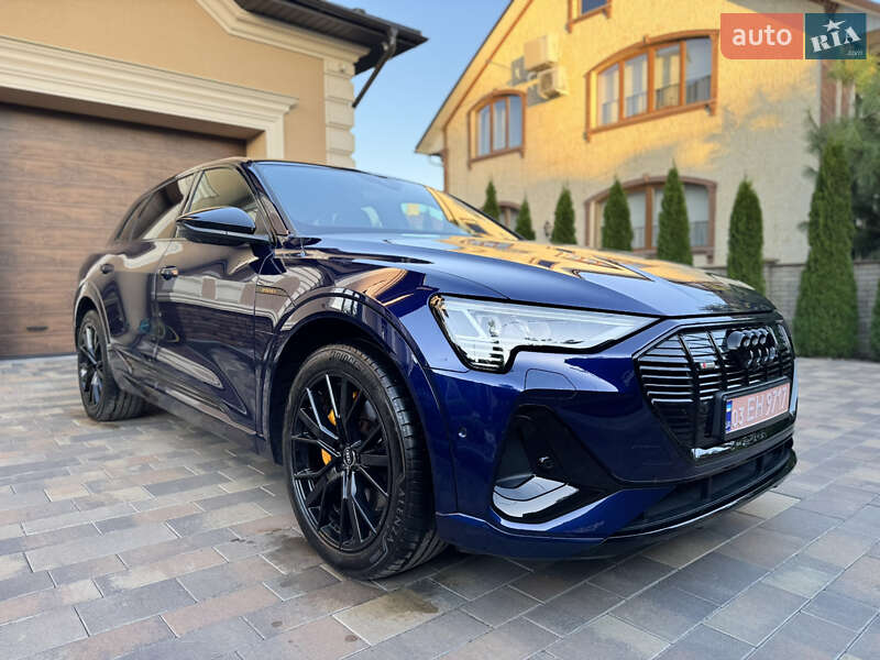 Внедорожник / Кроссовер Audi e-tron 2022 в Черновцах