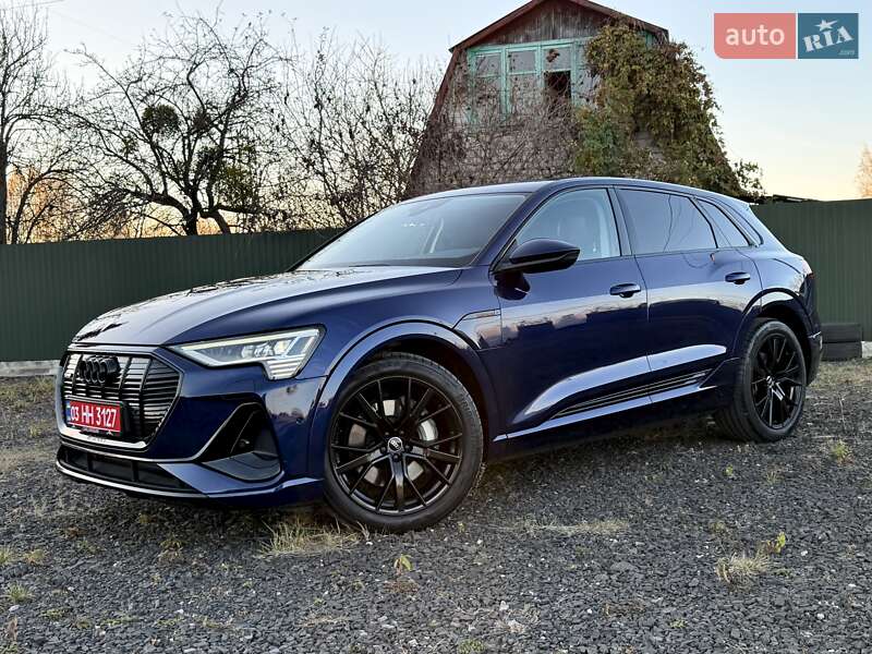 Внедорожник / Кроссовер Audi e-tron 2022 в Киеве Внедорожник / Кроссовер Audi e-tron 2022 в Киеве