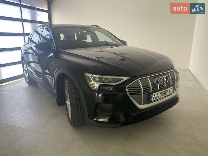 Внедорожник / Кроссовер Audi e-tron 2020 в Ирпене