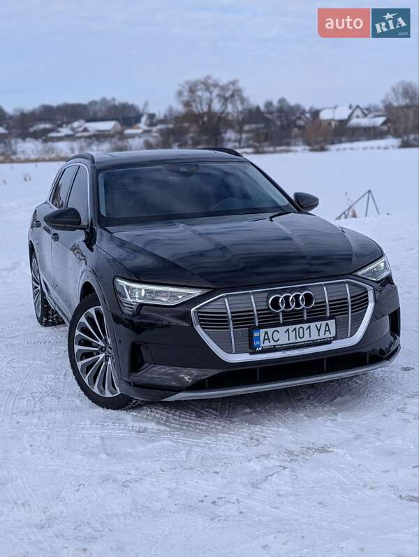 Внедорожник / Кроссовер Audi e-tron 2020 в Нововолынске