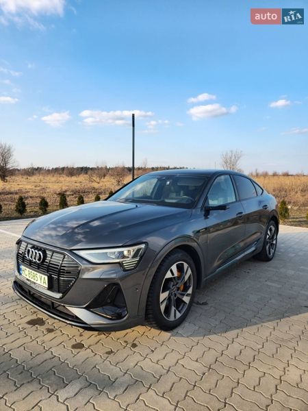 Внедорожник / Кроссовер Audi e-tron 2021 в Радехове