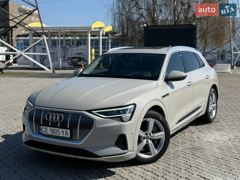 Внедорожник / Кроссовер Audi e-tron 2019 в Черновцах
