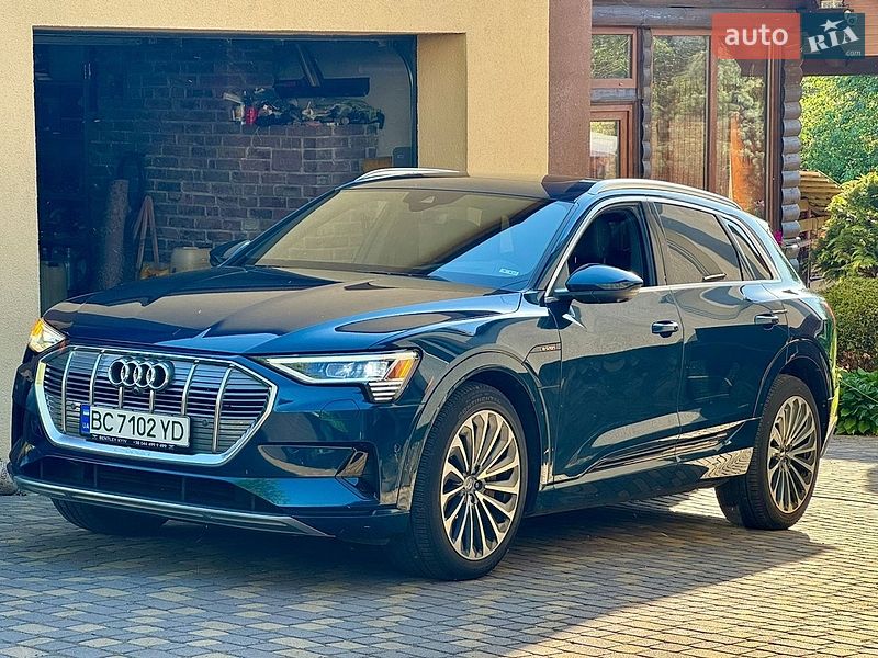 Внедорожник / Кроссовер Audi e-tron 2019 в Львове