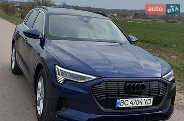 Позашляховик / Кросовер Audi e-tron 2022 в Львові