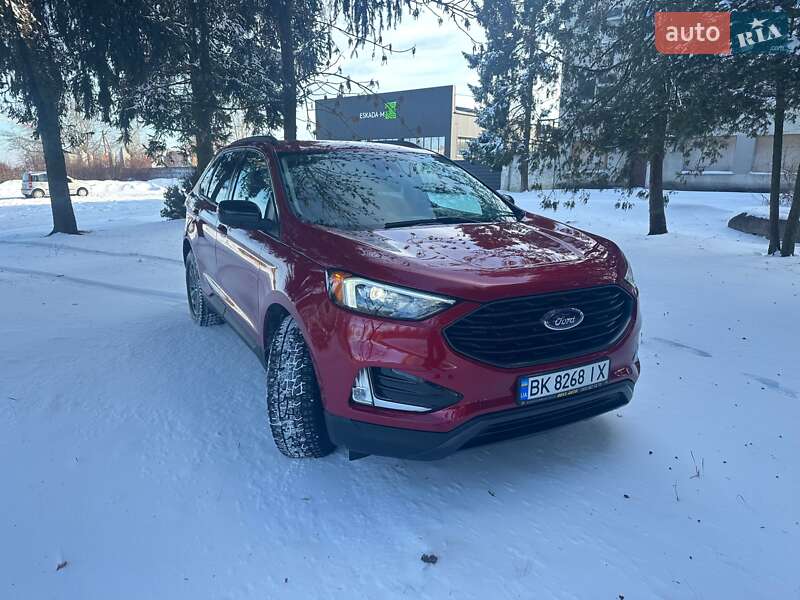Внедорожник / Кроссовер Ford Edge 2022 в Остроге