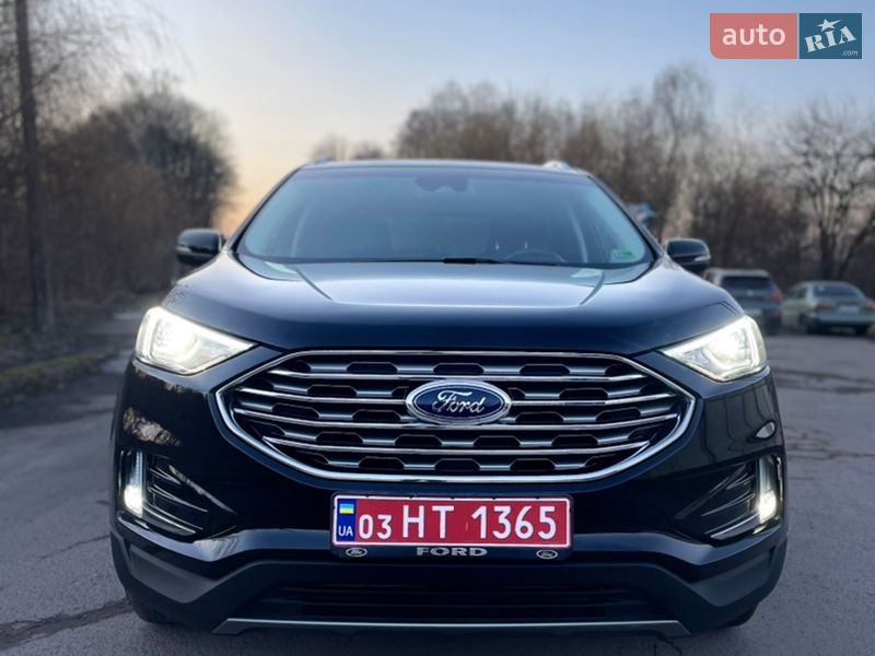 Позашляховик / Кросовер Ford Edge 2019 в Дубні