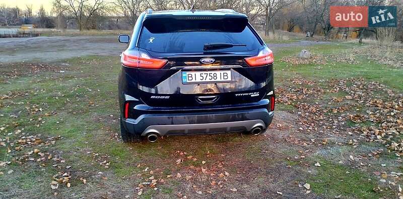 Позашляховик / Кросовер Ford Edge 2019 в Олександрії