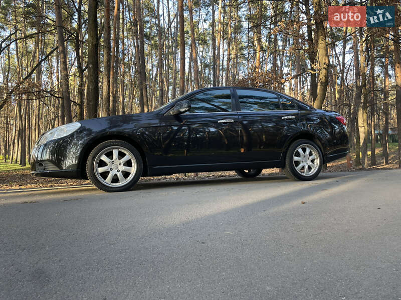 Седан Chevrolet Epica 2008 в Киеве